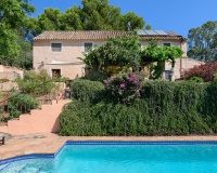 Resale - Villa - Estepona - Estepona Centro