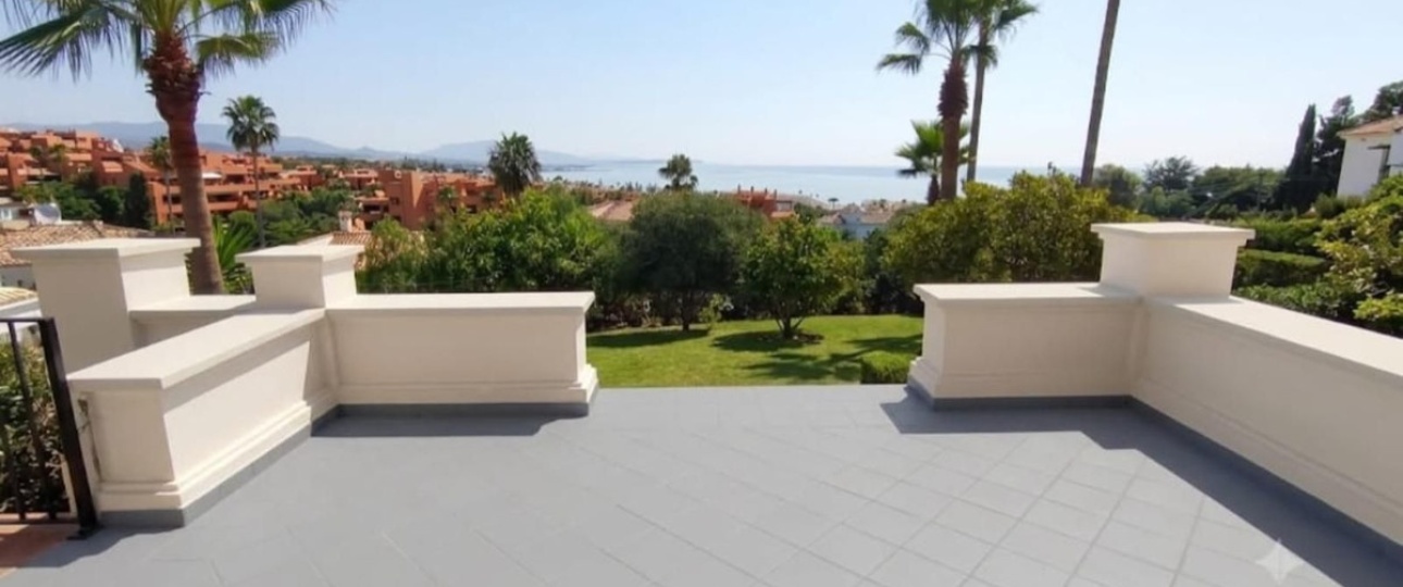 Resale - Villa - Estepona - Estepona Centro