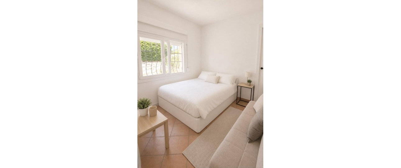 Resale - Villa - Estepona - Estepona Centro