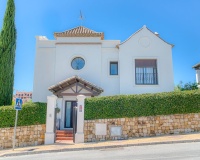 Resale - Villa - Estepona - Estepona Centro