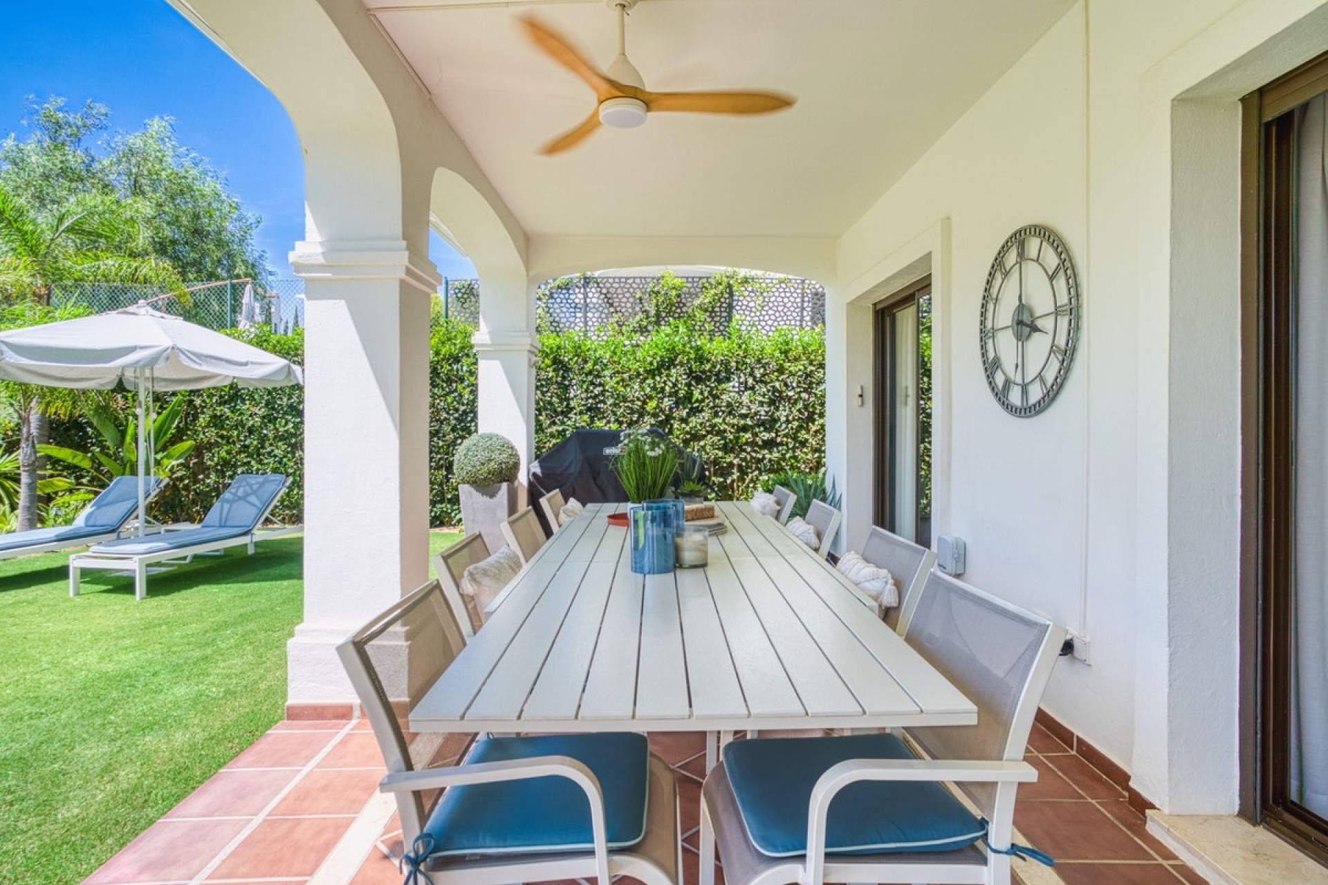 Resale - Villa - Estepona - Estepona Centro