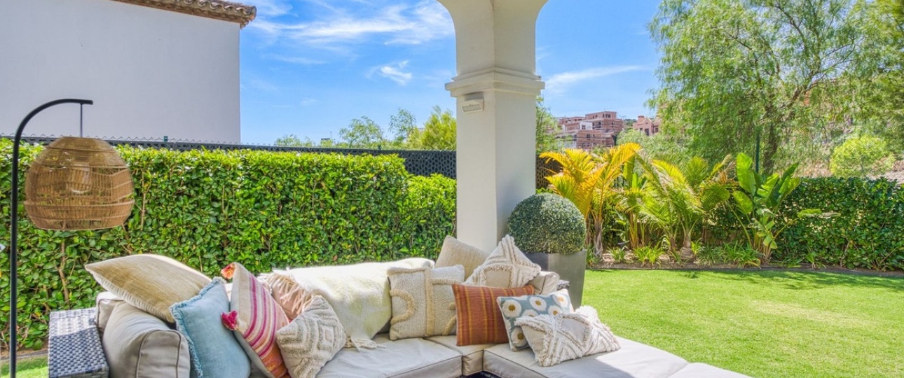 Resale - Villa - Estepona - Estepona Centro