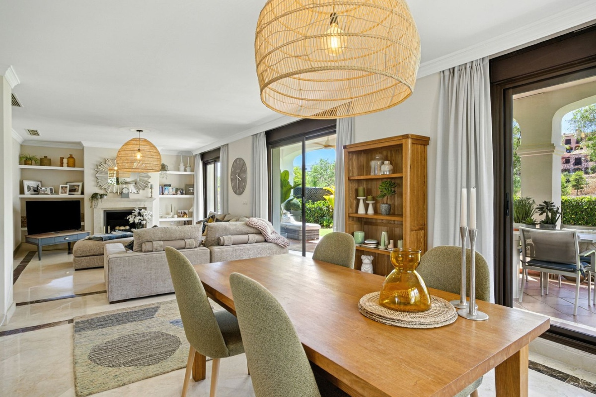 Resale - Villa - Estepona - Estepona Centro