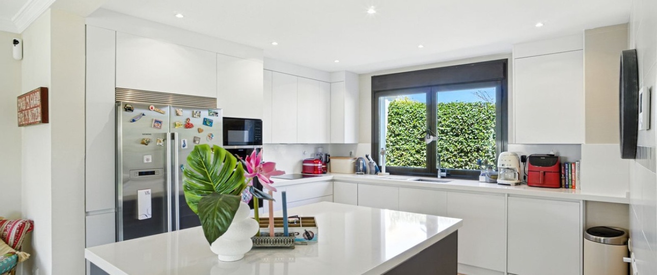 Resale - Villa - Estepona - Estepona Centro