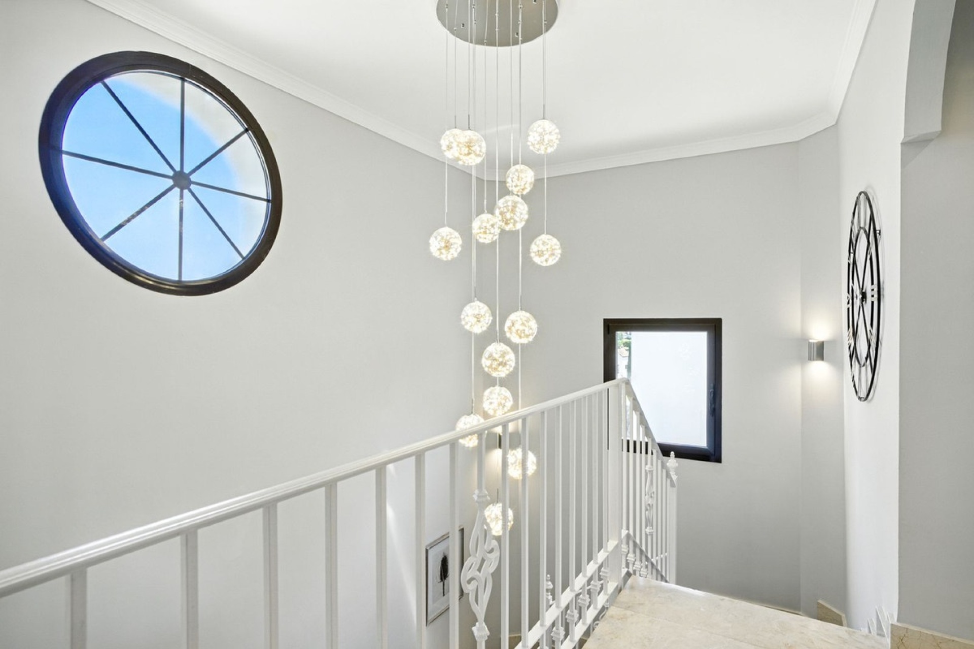 Resale - Villa - Estepona - Estepona Centro