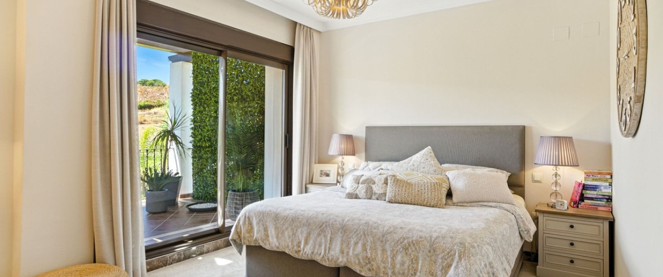 Resale - Villa - Estepona - Estepona Centro