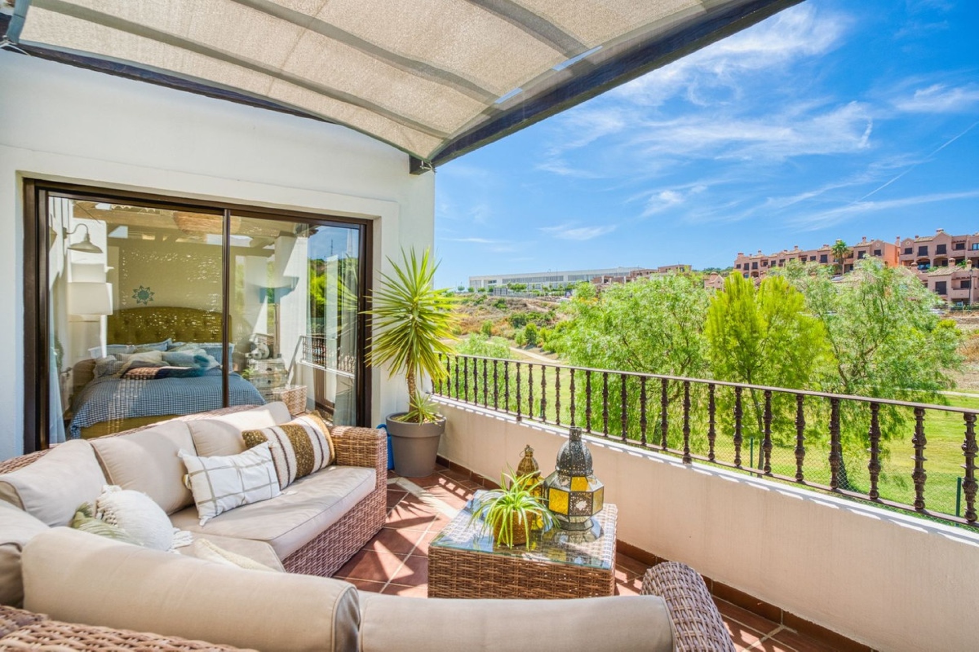 Resale - Villa - Estepona - Estepona Centro