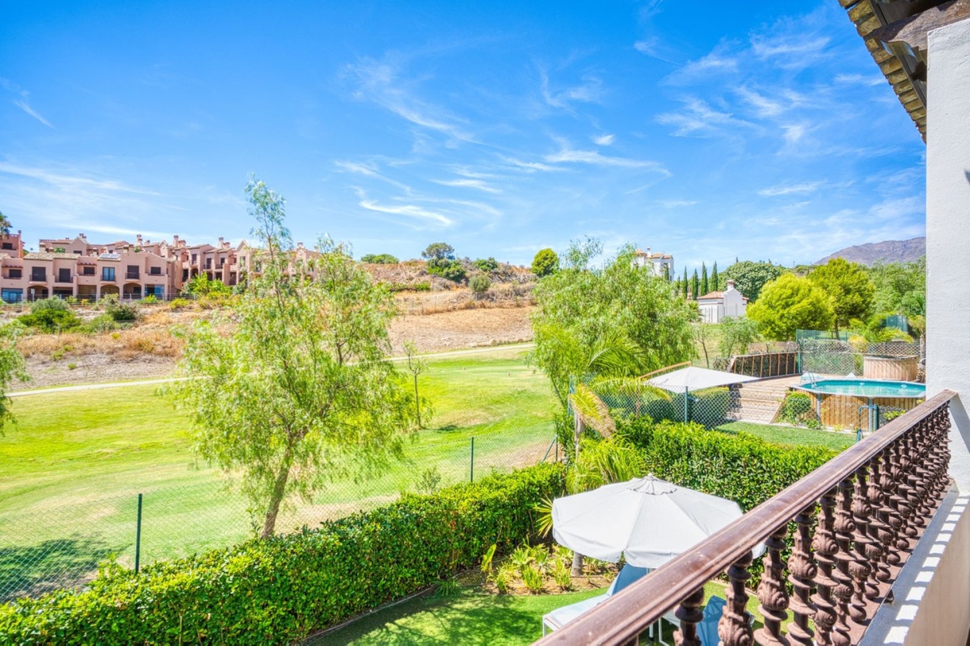 Resale - Villa - Estepona - Estepona Centro