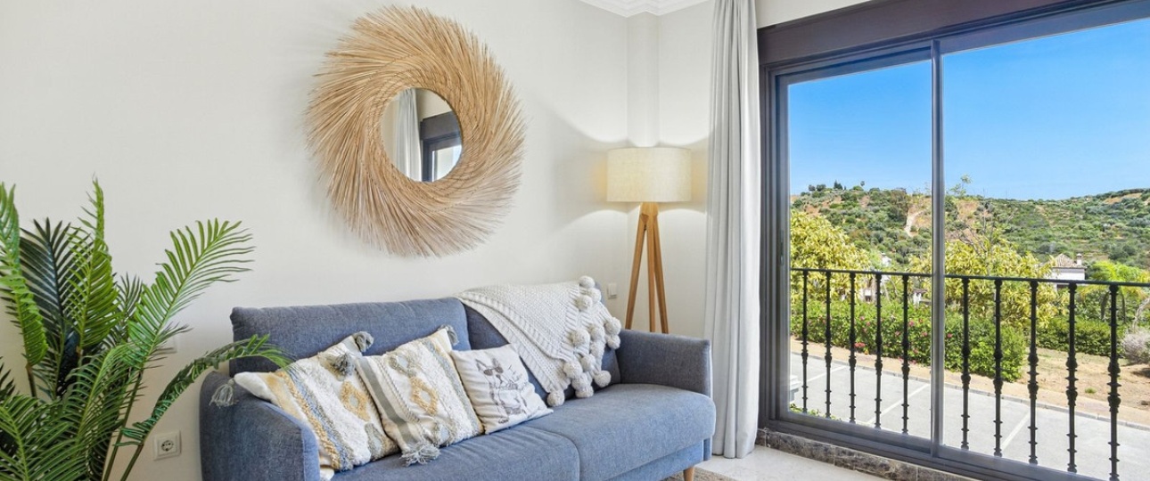 Resale - Villa - Estepona - Estepona Centro