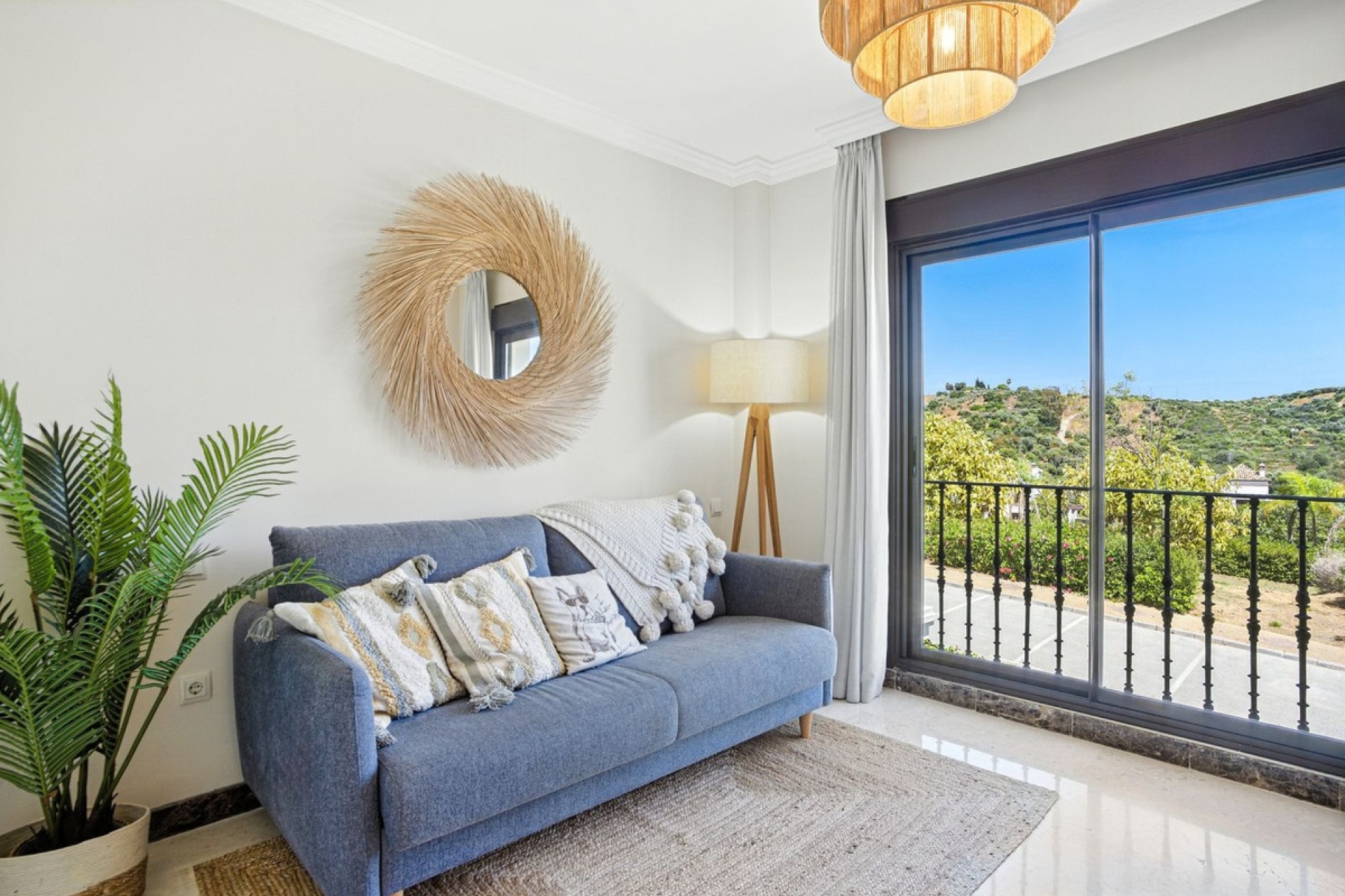 Resale - Villa - Estepona - Estepona Centro