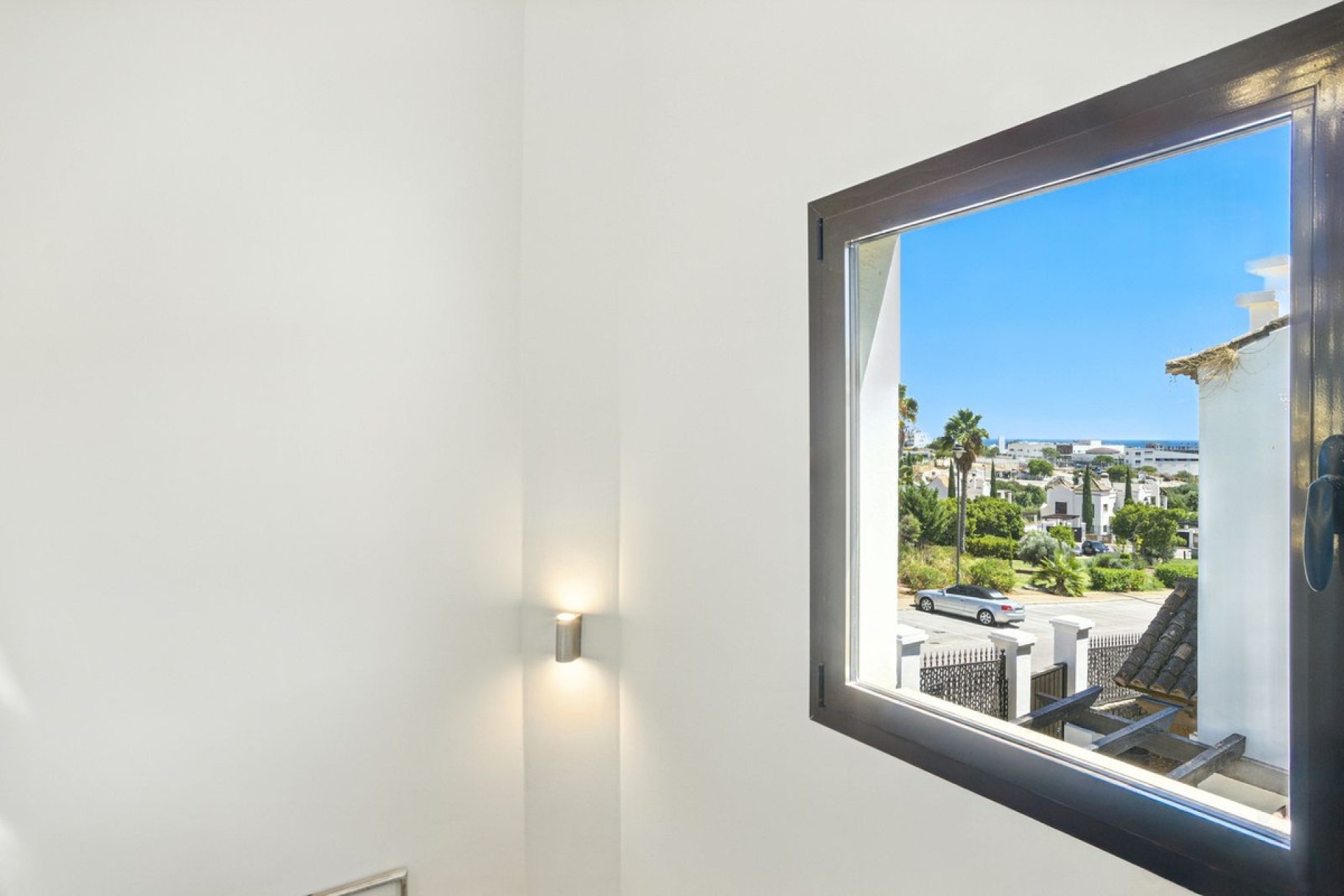 Resale - Villa - Estepona - Estepona Centro
