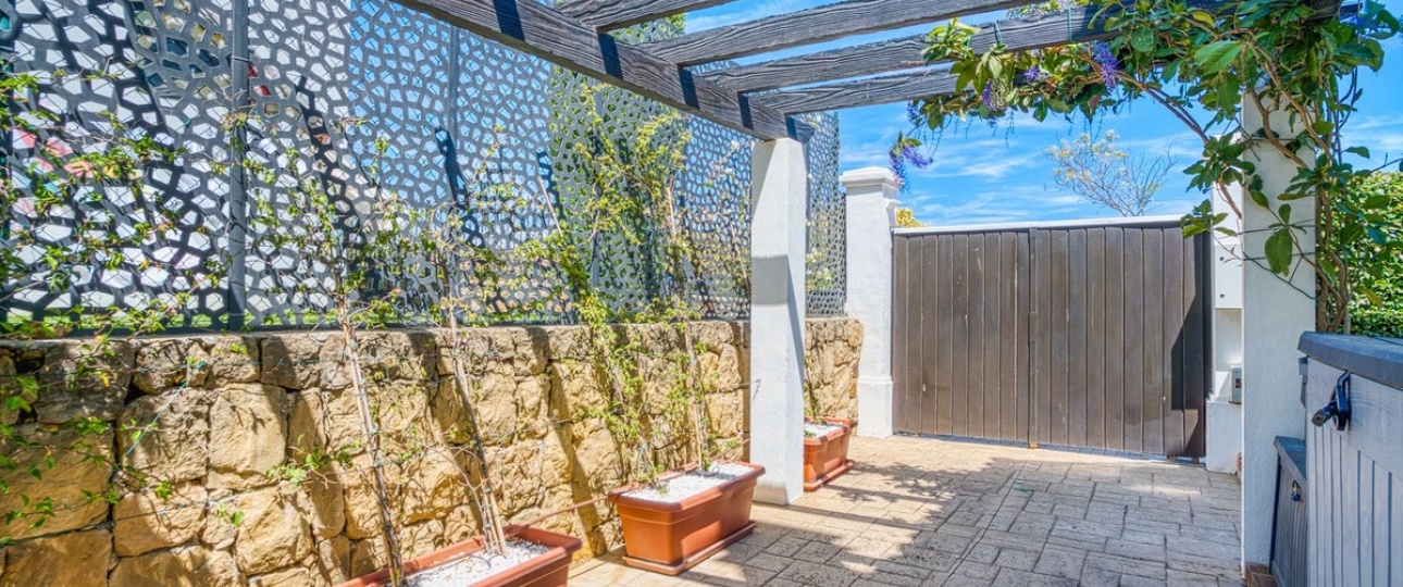 Resale - Villa - Estepona - Estepona Centro