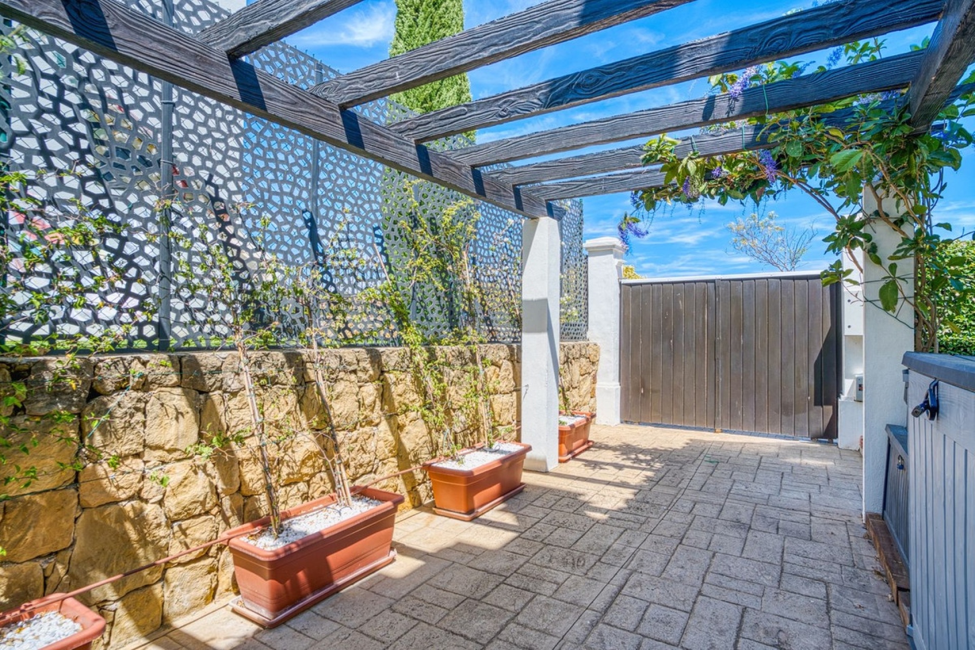 Resale - Villa - Estepona - Estepona Centro