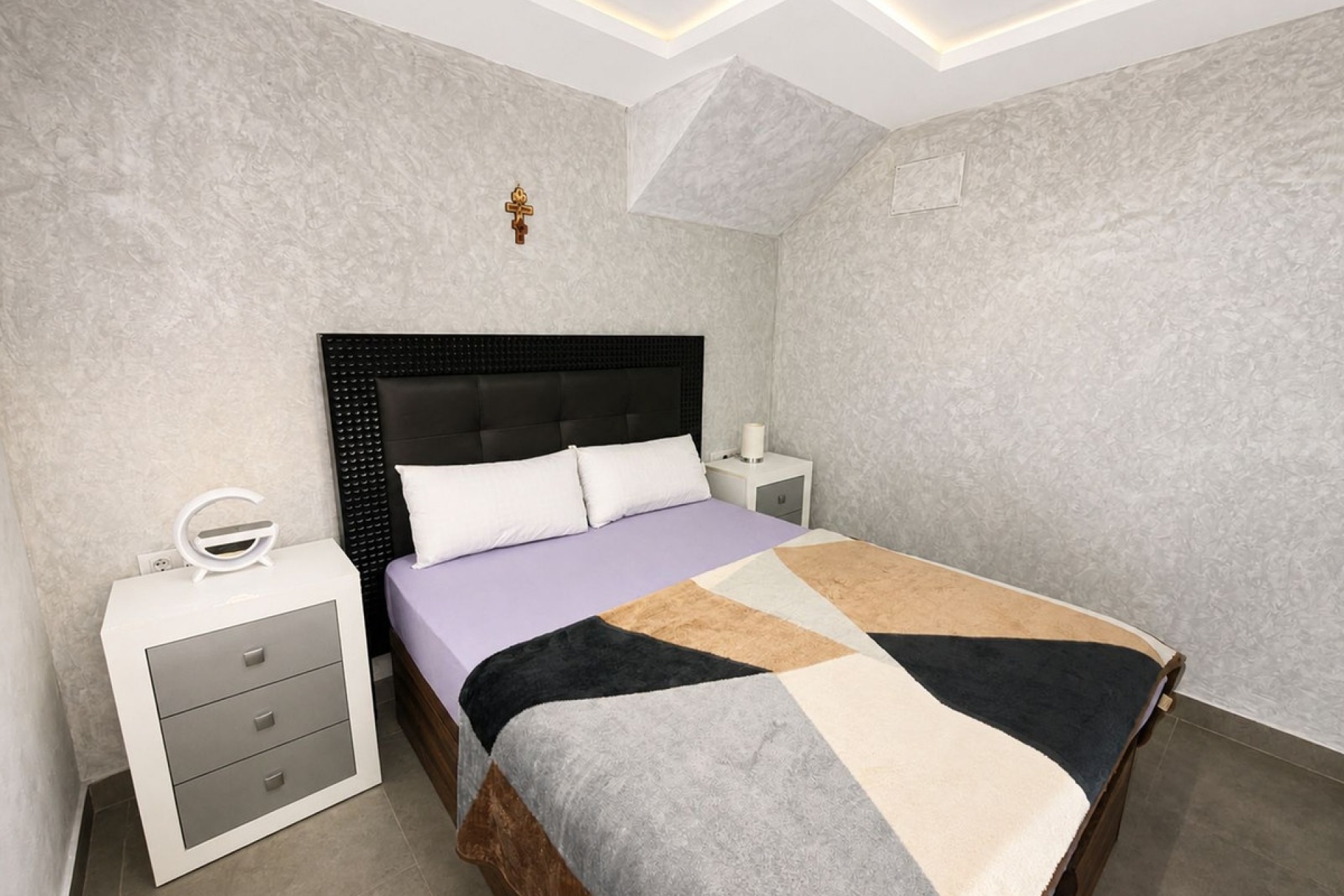 Resale - Villa - Estepona - Estepona Centro