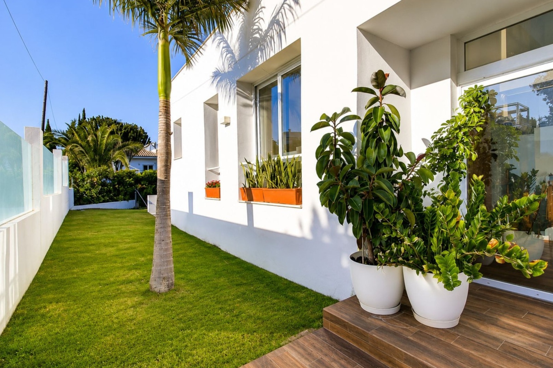 Resale - Villa - Estepona - Estepona Centro