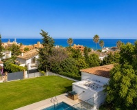 Resale - Villa - Estepona - Estepona Centro