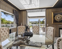 Resale - Villa - Estepona - Estepona Centro