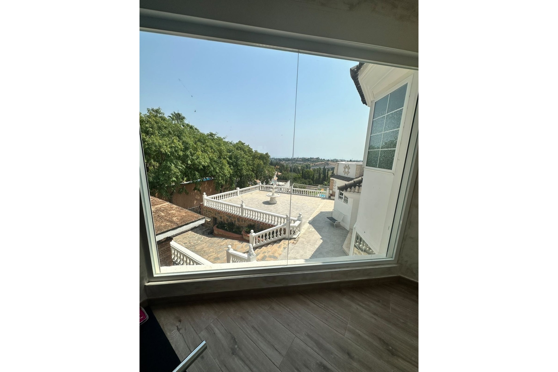 Resale - Villa - Estepona - Estepona Centro