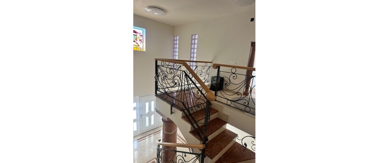 Resale - Villa - Estepona - Estepona Centro