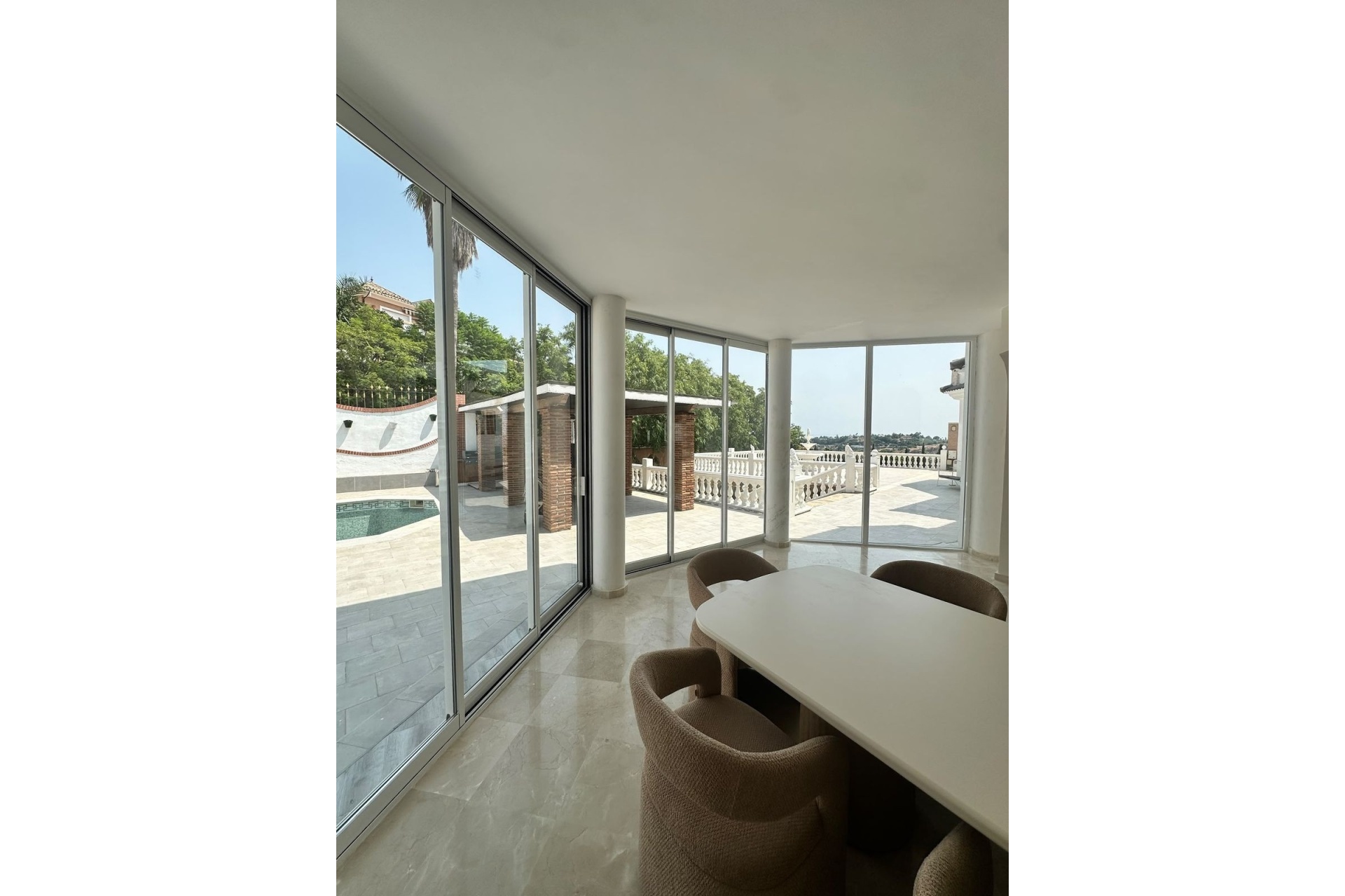 Resale - Villa - Estepona - Estepona Centro