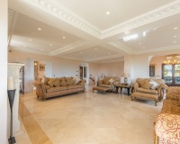 Resale - Villa - Estepona - Estepona Centro