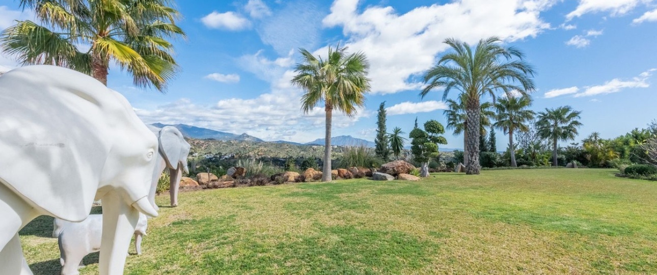 Resale - Villa - Estepona - Estepona Centro