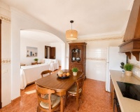 Resale - Villa - Estepona - Estepona Centro