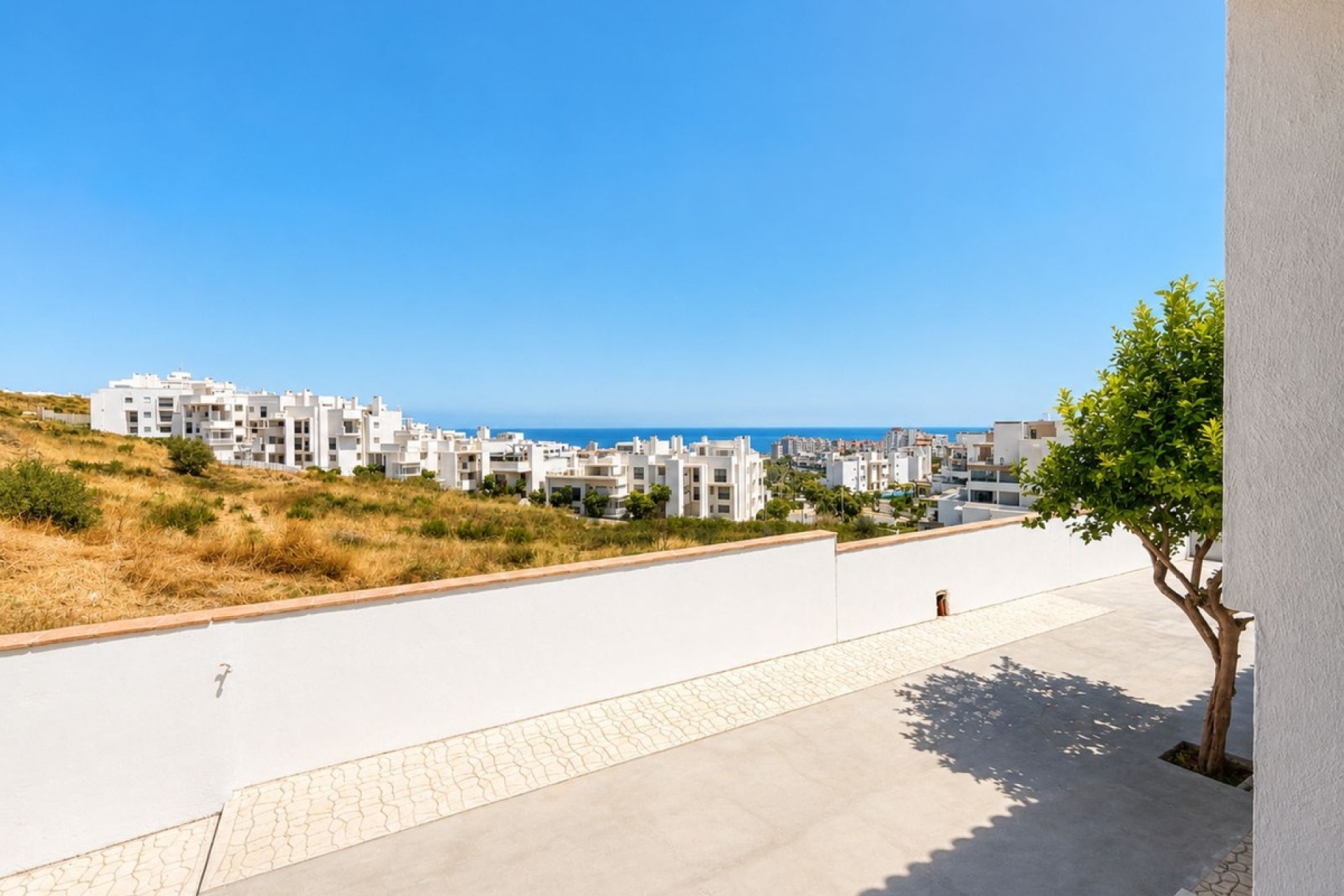 Resale - Villa - Estepona - Estepona Centro