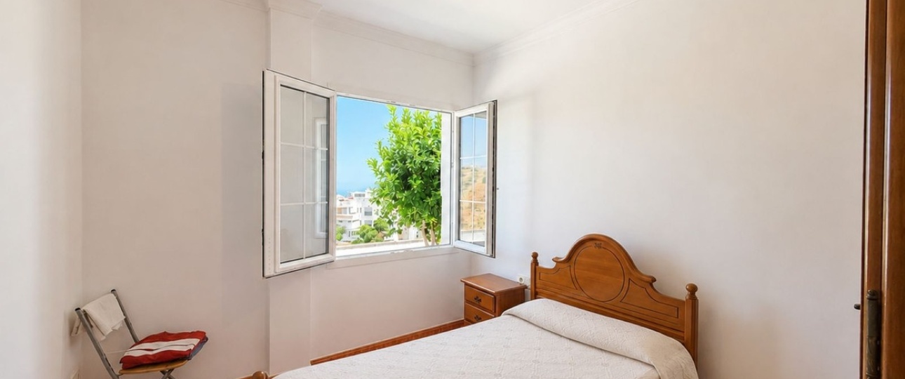 Resale - Villa - Estepona - Estepona Centro