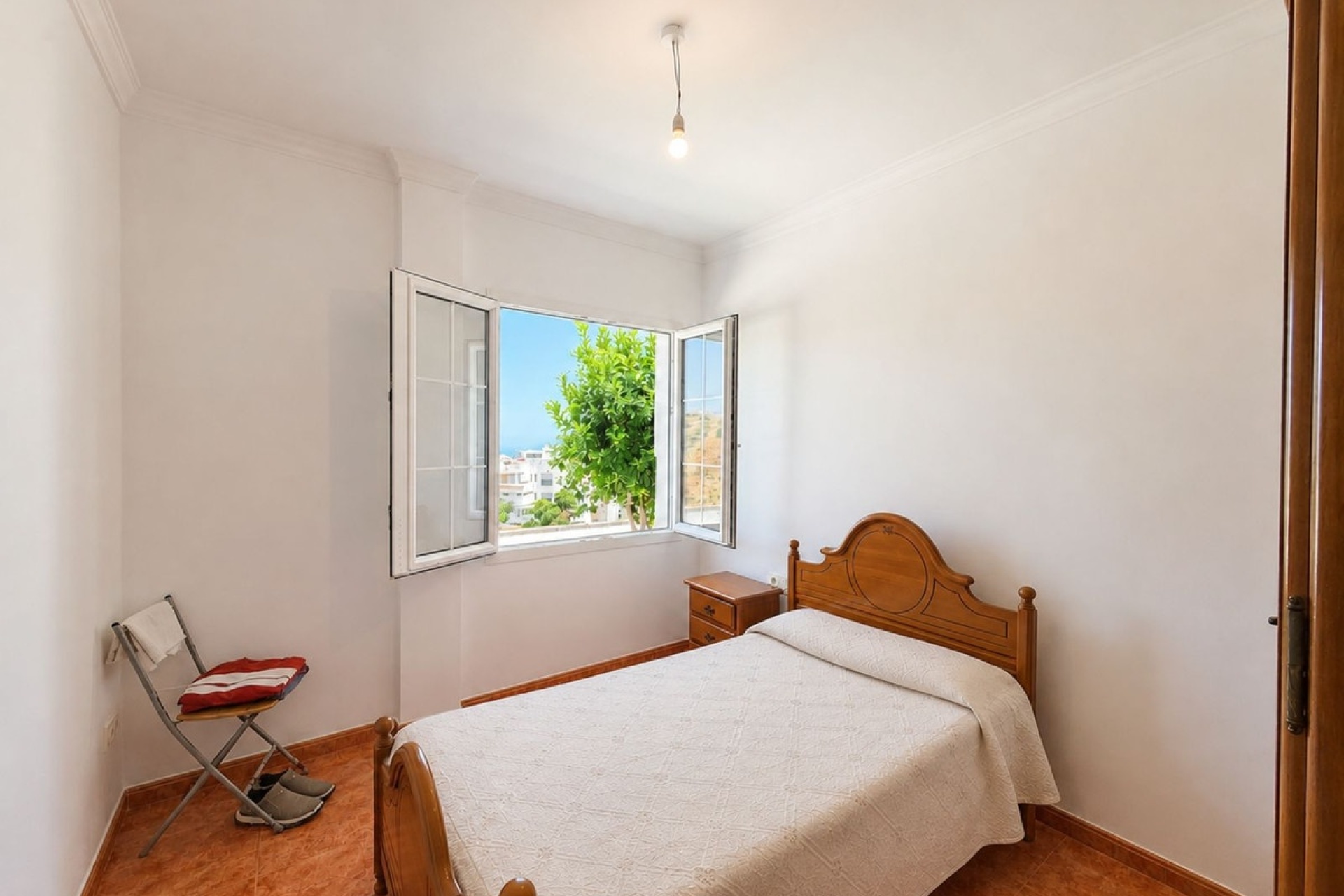 Resale - Villa - Estepona - Estepona Centro