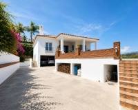 Resale - Villa - Estepona - Estepona Centro