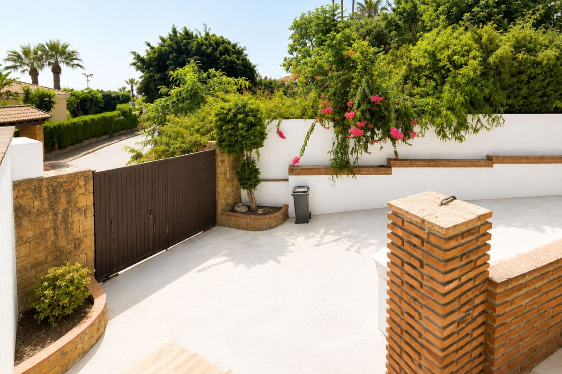 Resale - Villa - Estepona - Estepona Centro