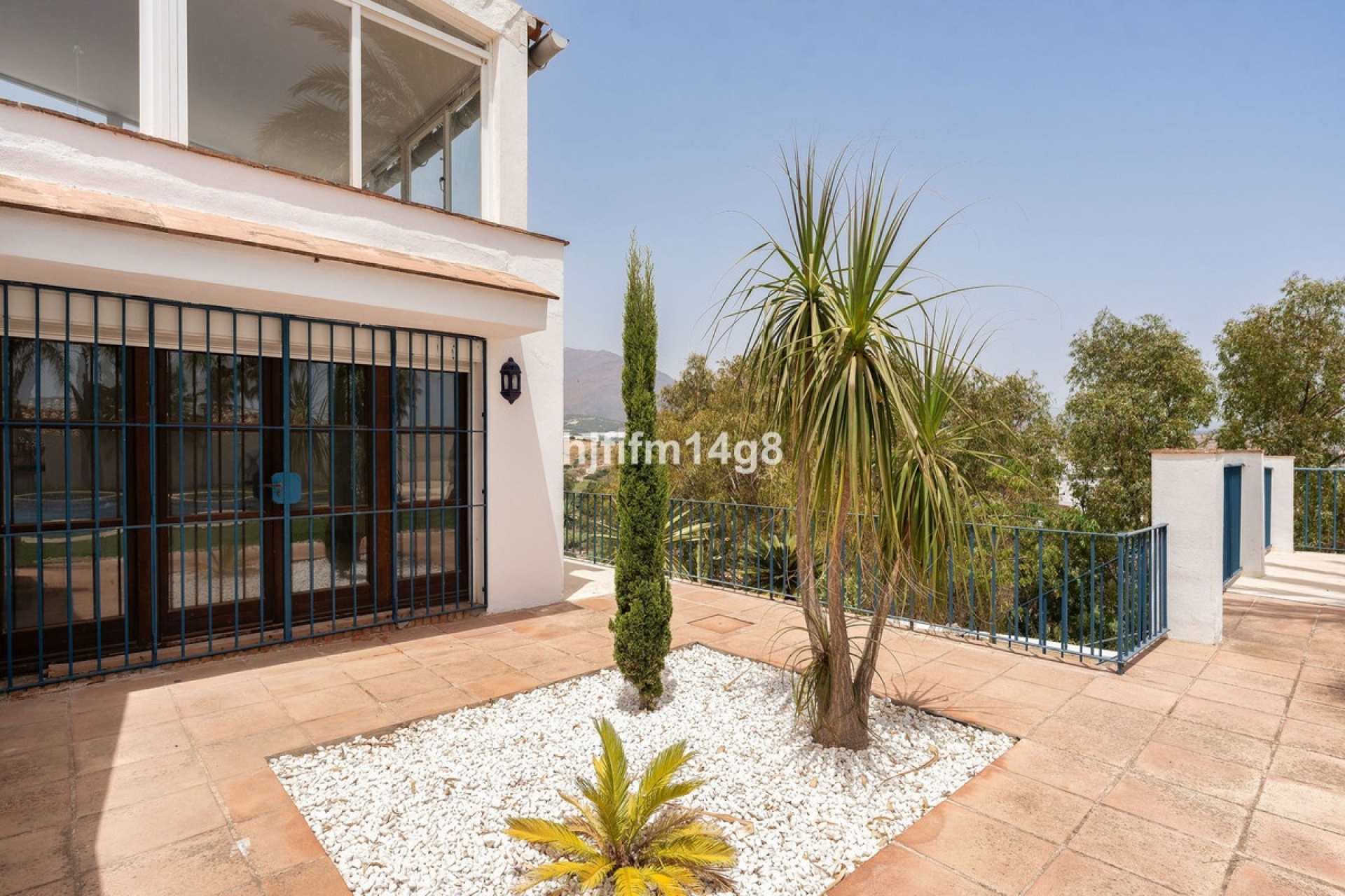 Resale - Villa - Estepona - Estepona Centro