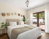 Resale - Villa - Estepona - Estepona Centro