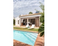 Resale - Villa - Estepona - Estepona Centro