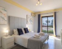 Resale - Villa - Estepona - Estepona Centro