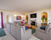 Resale - Villa - Estepona - Estepona Centro