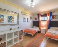 Resale - Villa - Estepona - Estepona Centro