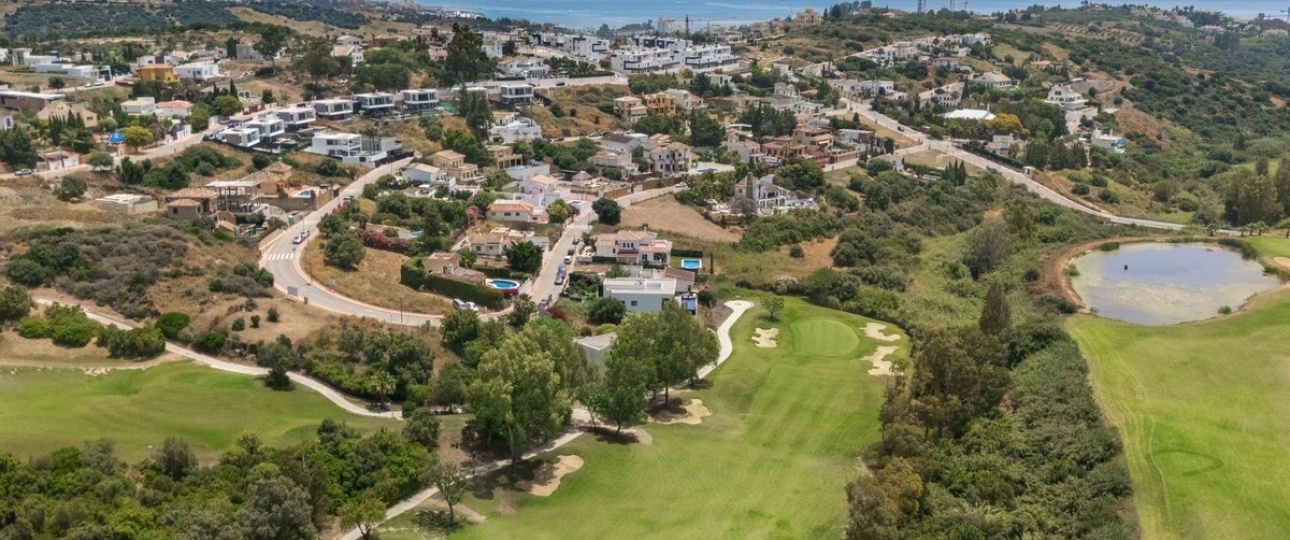Resale - Villa - Estepona - Estepona Centro
