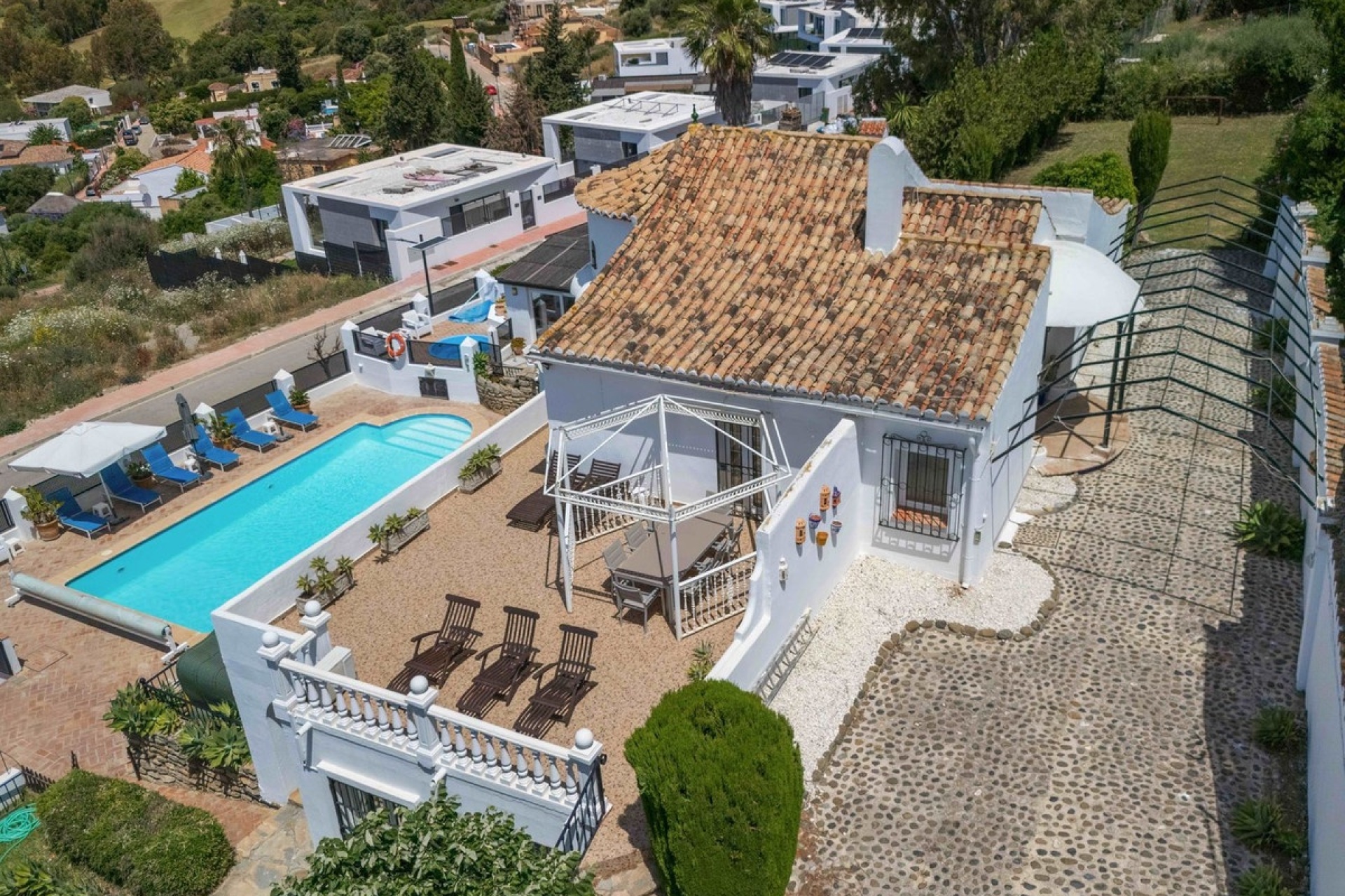 Resale - Villa - Estepona - Estepona Centro