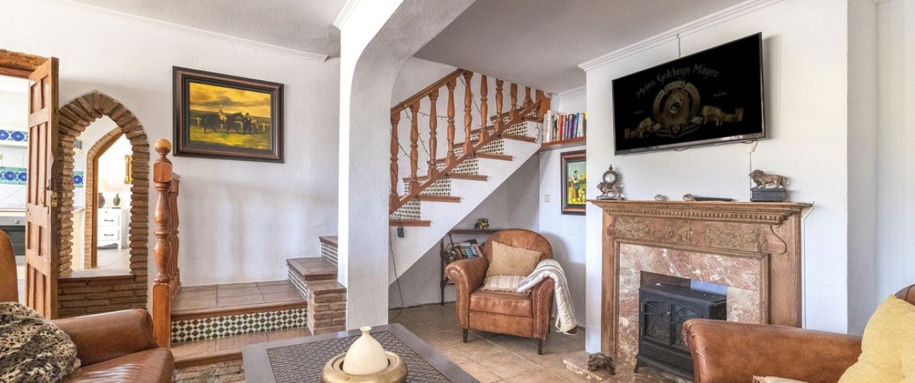 Resale - Villa - Estepona - Estepona Centro