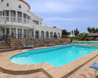 Resale - Villa - Estepona - Estepona Centro