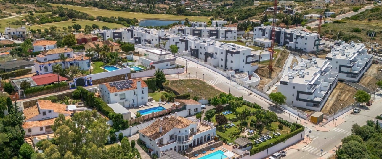 Resale - Villa - Estepona - Estepona Centro