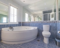 Resale - Villa - Estepona - Estepona Centro