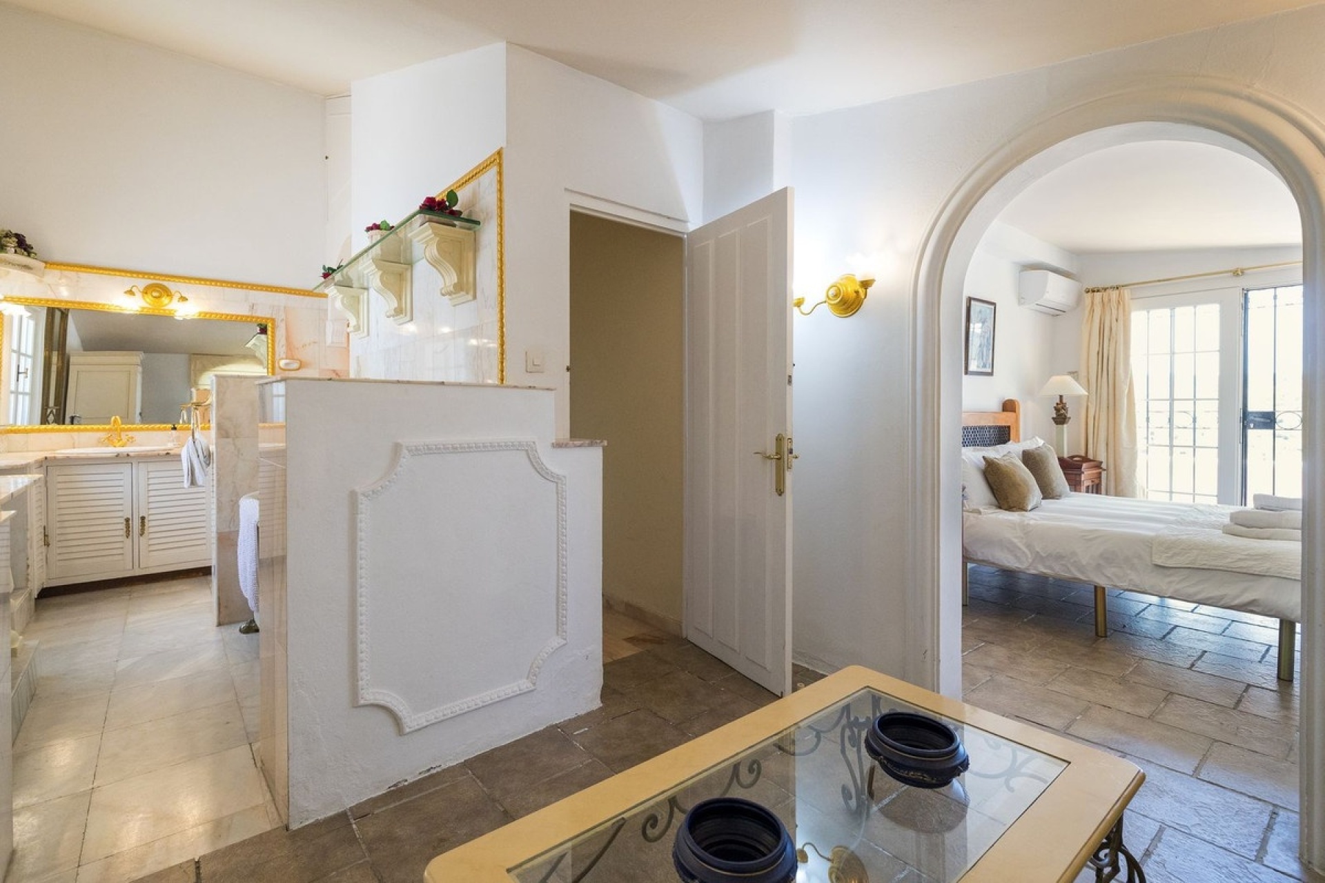 Resale - Villa - Estepona - Estepona Centro