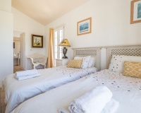 Resale - Villa - Estepona - Estepona Centro