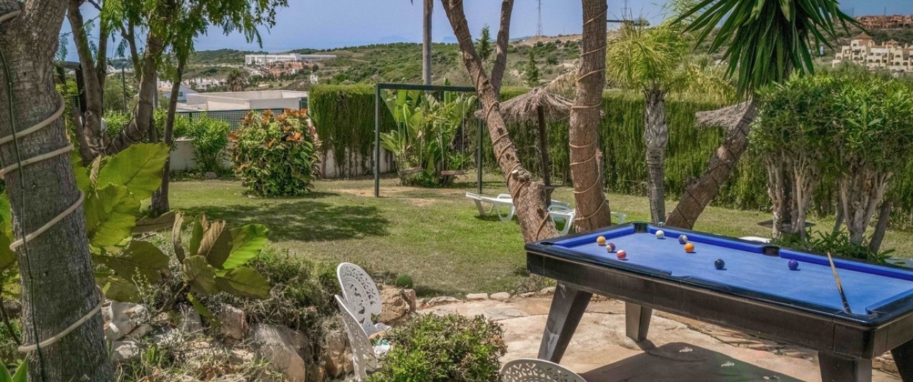 Resale - Villa - Estepona - Estepona Centro