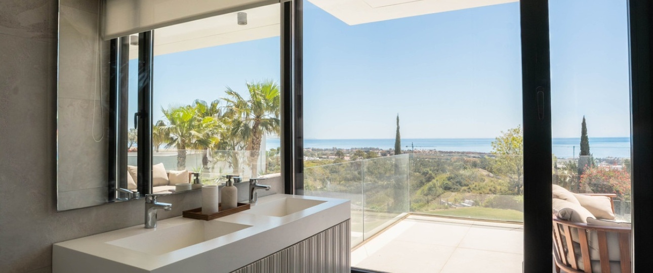 Resale - Villa - Estepona - Estepona Centro