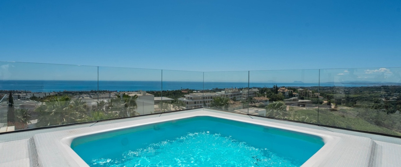 Resale - Villa - Estepona - Estepona Centro