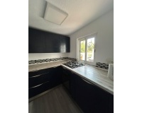 Resale - Villa - Estepona - Estepona Centro